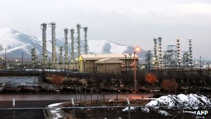 Одним из иранских ядерных объектов является завод по переработке тяжелой воды в Араке