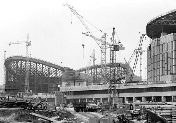 Строительство Олимпийского плавательного бассейна. Москва, март 1979 г.