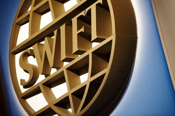 Парламент Литви пропонує відключити російські банки від SWIFT