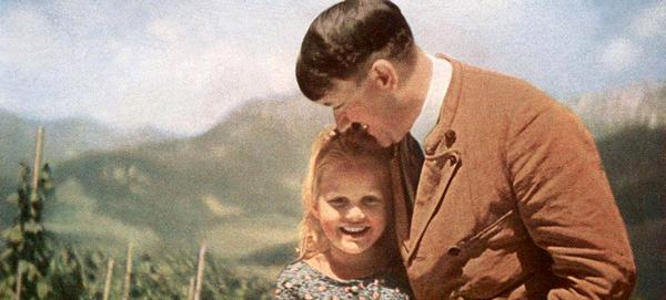 Фото:   Ребенок Адольфа Гитлера