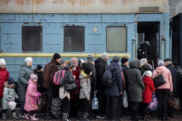 “Евакуація” українських дітей