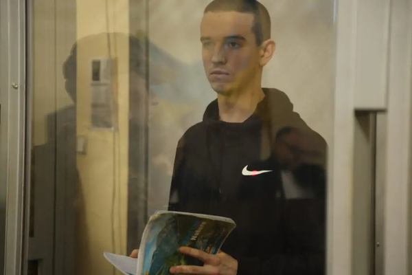 вбивця, 19-річноий мешканецьДніпра Вячеслав Зінченко