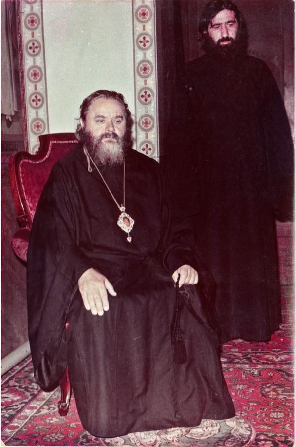 Втрачений шанс: як Почаївська лавра могла стати святинею Київського Патріархату в 1992 р.