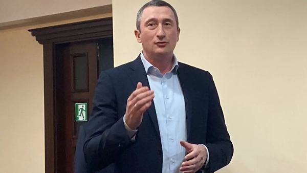 Олексій Чернишов під час засідання 18 листопада. Фото: Анастасія Первєєва, Watchers