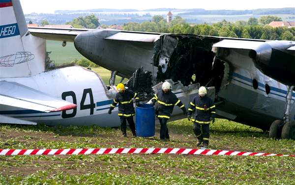 Российский военный самолёт разбился в Чехии