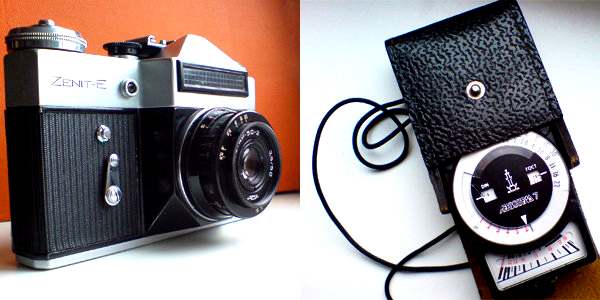 Фотоаппарат «Зенит» 1970-х годов и экспонометр (фото Владимира Баятова)