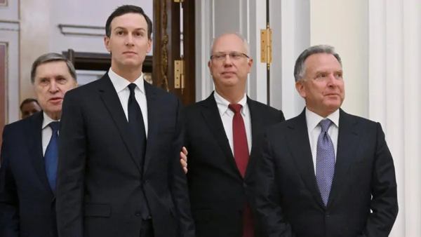 Зліва направо: Юрій Ушаков, зять Трампа Джаред Кушнер, Кирило Дмітрієв та Стів Віткофф
