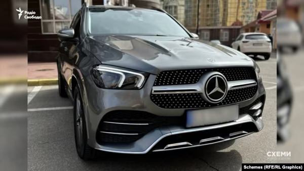 Mercedes-Benz GLE 350D AMG 2020 року випуску.