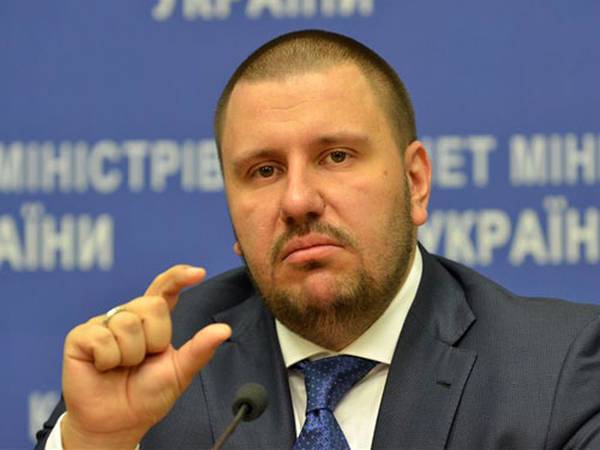 Фото:   Александр Клименко: искусство «прятать деньги»