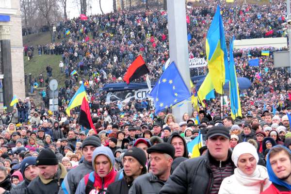 Фото:   Евромайдан: народ еще ничего не сказал, но точка невозврата пройдена