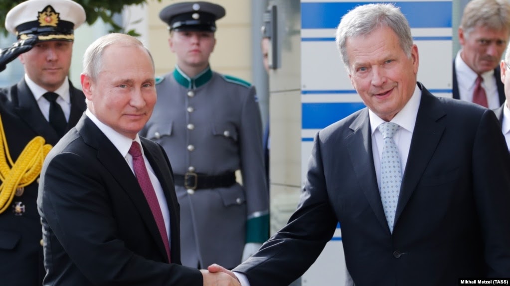 Фото:  Президенты России и Финляндии Владимир Путин и Саули Ниинистё на перегово
