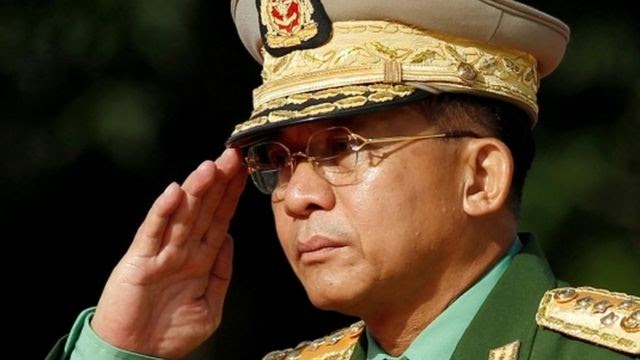Фото:  Вся карьера 64-летнего генерала Мин Аун Хлаина связана с армией. ФОТО: RE