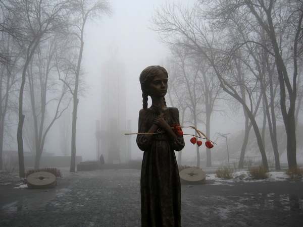 Фото:  Голодомор в Украине