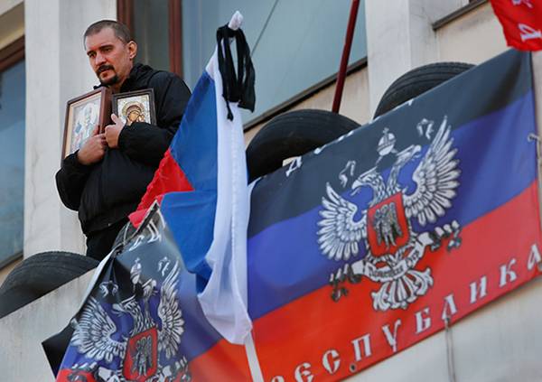 Фото:   Бандиты ДНР нашли общий язык с олигархами