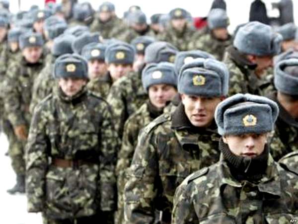 Фото:   Почему власть боится украинской армии?