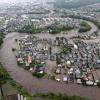13.07. Проливные дожди на  южном японском острове Кюсю вызвали наводнения, оползни и разрушения десятков домов.Фото:AP