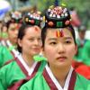 Возрождение древней корейской традиции празднования дня совершеннолетия в Сеуле (Южная Корея) Фото: AFP