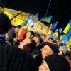 Каждый час Евромайдан поет гимн