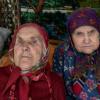 Бабі Гані (ліворуч на фото) 86 років. Вона на понад 10 років пережила свого чоловіка. Старенька ще й доглядає за своєю сестрою