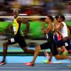 Ямайский бегун Усейн Болт выигрывает полуфинальный забег на Олимпиаде в Рио-де-Жанейро Фото: Kai Oliver Pfaffenbach 