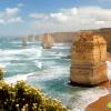 Двенадцать апостолов (англ. The Twelve Apostles) — группа известняковых скал в океане возле побережья в Австралии