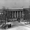 1954 год  Владимирская улица. Трамвай возле "красного" корпуса университета.