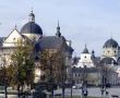 Фото:  Церква Пресвятого Серця Христового і монастир Різдва Христового у Жовкві