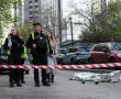 Фото:   Суспільне Новини/Іван Антипенко /  Під підʼїздом однієї з багатоповерхів