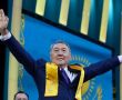 Фото:  Президент Казахстана Н.Назарбаев на встрече со своими сторонниками. Фото: