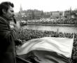 Фото:  Лех Валенса выступает в Быдгоще после мартовских событий
