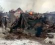Фото - Національної поліції України. На ньому - зруйнований авіаційною бомбою бу