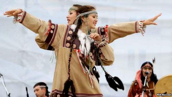 Фото:  Если верить переписи, в России живут более 200 народов