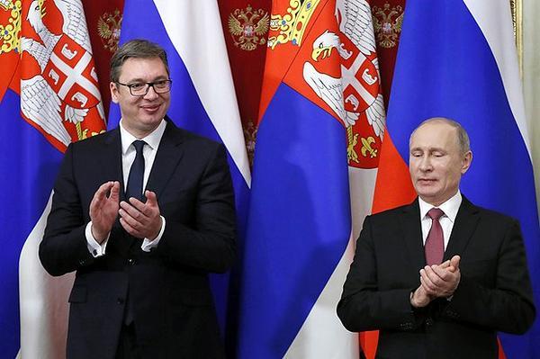 Фото:  Встреча Александра Вучича и Владимира Путина в Москве, 17 декабря 2017. Ф
