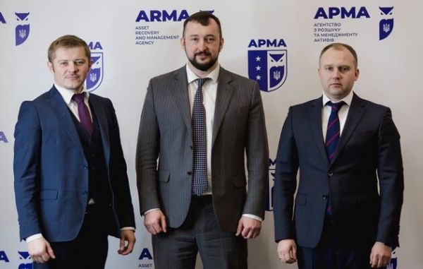 Фото:  Виталий Сигидин, Владимир Павленко та Филипп Пронин © АРМА/Facebook