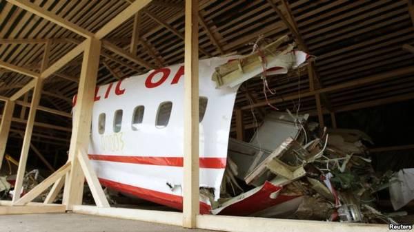 Фото:  Обломки погибшего под Смоленском польского президентского лайнера