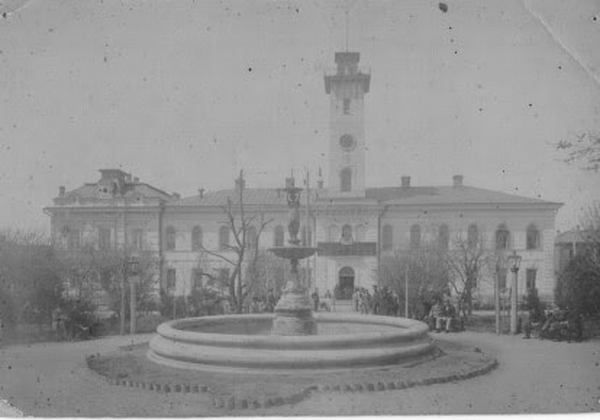 Фото:  Городской бульвар в Елисаветграде в 1921 г.