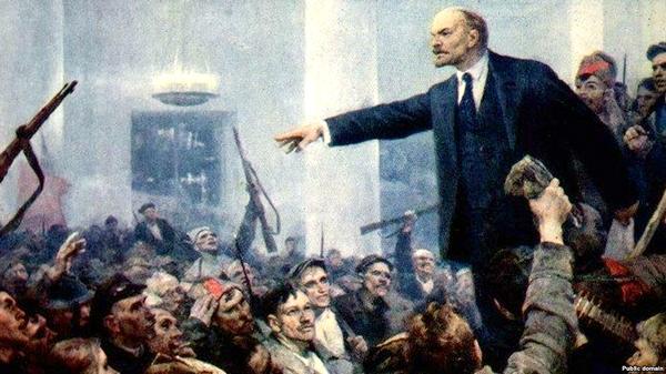 Фото:  Фрагмент картины Серова "Ленин провозглашает Советскую власть"
