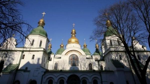 Фото:   В Україні можe з'явитись дві канонічні православні церкви 