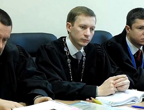 Фото:  Судья Окружного админсуда Киева Константин Кобылянский: типичный выкормыш