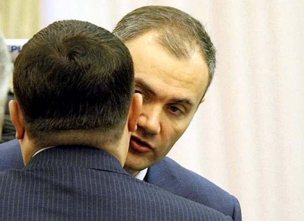 Фото:  Министр финансов Юрий Колобов своим заявлением шокировал всю страну. Фото