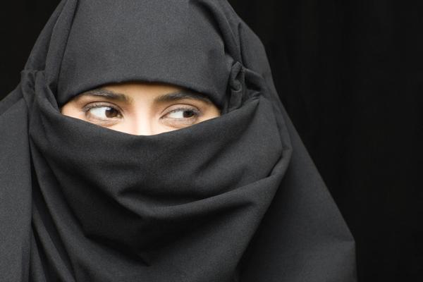 Женщина в исламе — Википедия