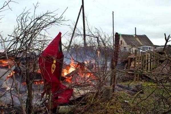 Фото:  Как в Беларуси огнем, бульдозером и мордобоем «зачистили» село
